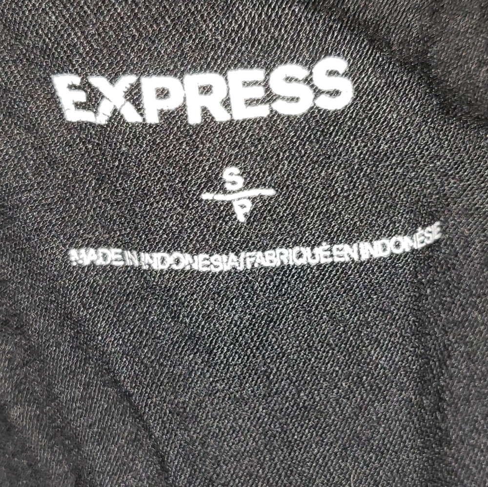 Express black top 🖤 - Picture 4 of 6